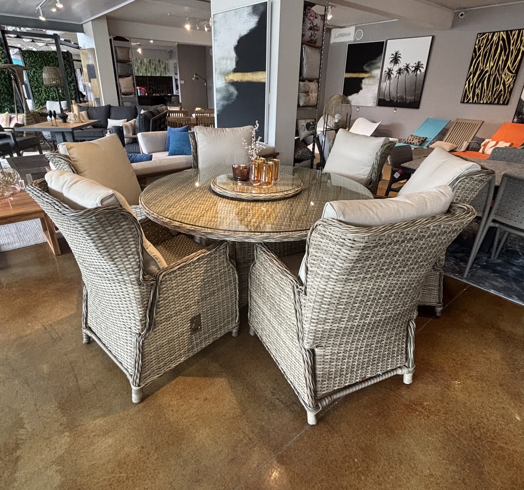 SET COMEDOR COSTWOLD CON LAZY SUSAN Y 6 SILLAS CAFE CLARO HAI18C251A-W-9692