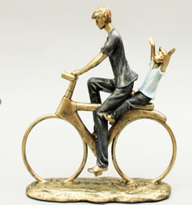 FIGURA DECO PAPA E HIJO EN BICICLETA 24X7.5X25 WYUXL-61072