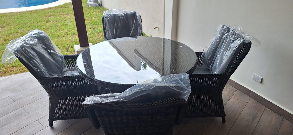 SET COMEDOR REDONDO 4 SILLAS OXFORD CAFE MIXTO HAI24C035A-HH8974