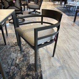 [BL7175] MESA LATERAL MARTINEQUE HAI16SCT067A-1